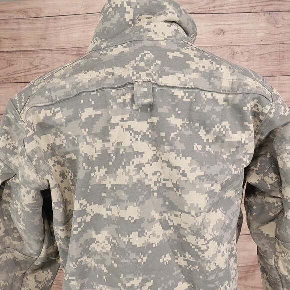 Massif Free IWOL Jacket Mens Medium ACU Camo Flame Resistant Fleece Lined USA - Picture 5 of 11